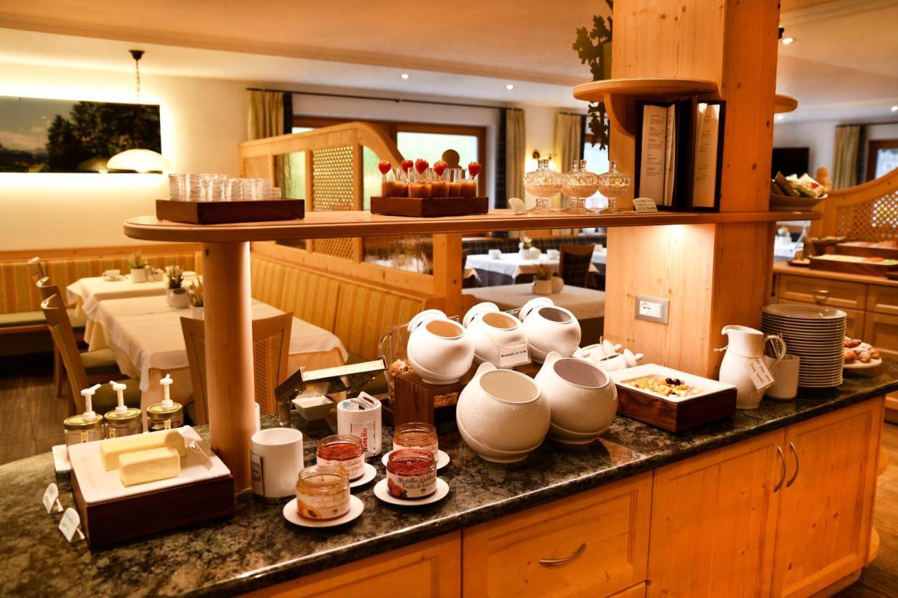 סלבה די ואל גרדנה Garni Hotel Bel Vert מראה חיצוני תמונה