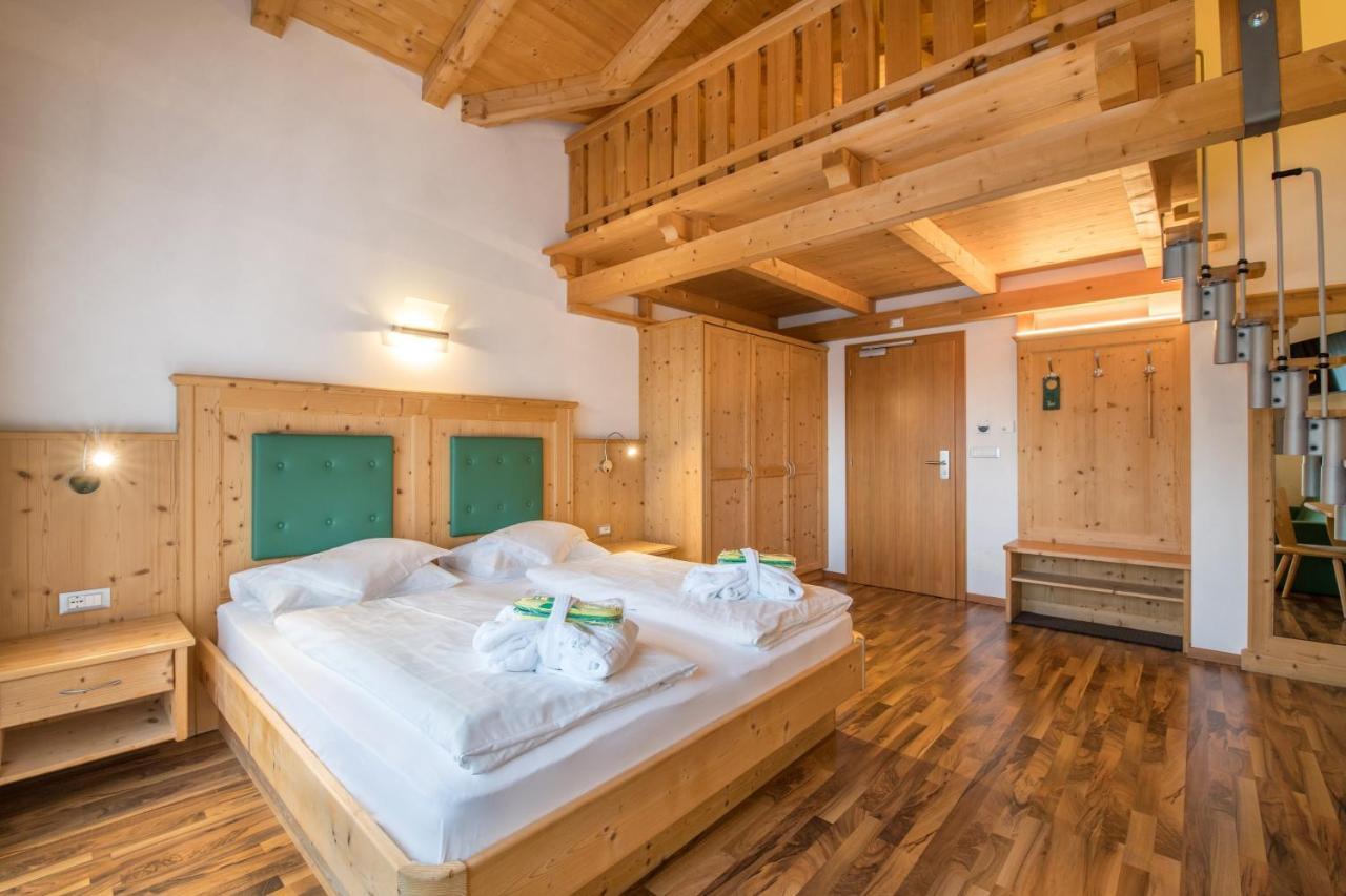 סלבה די ואל גרדנה Garni Hotel Bel Vert מראה חיצוני תמונה