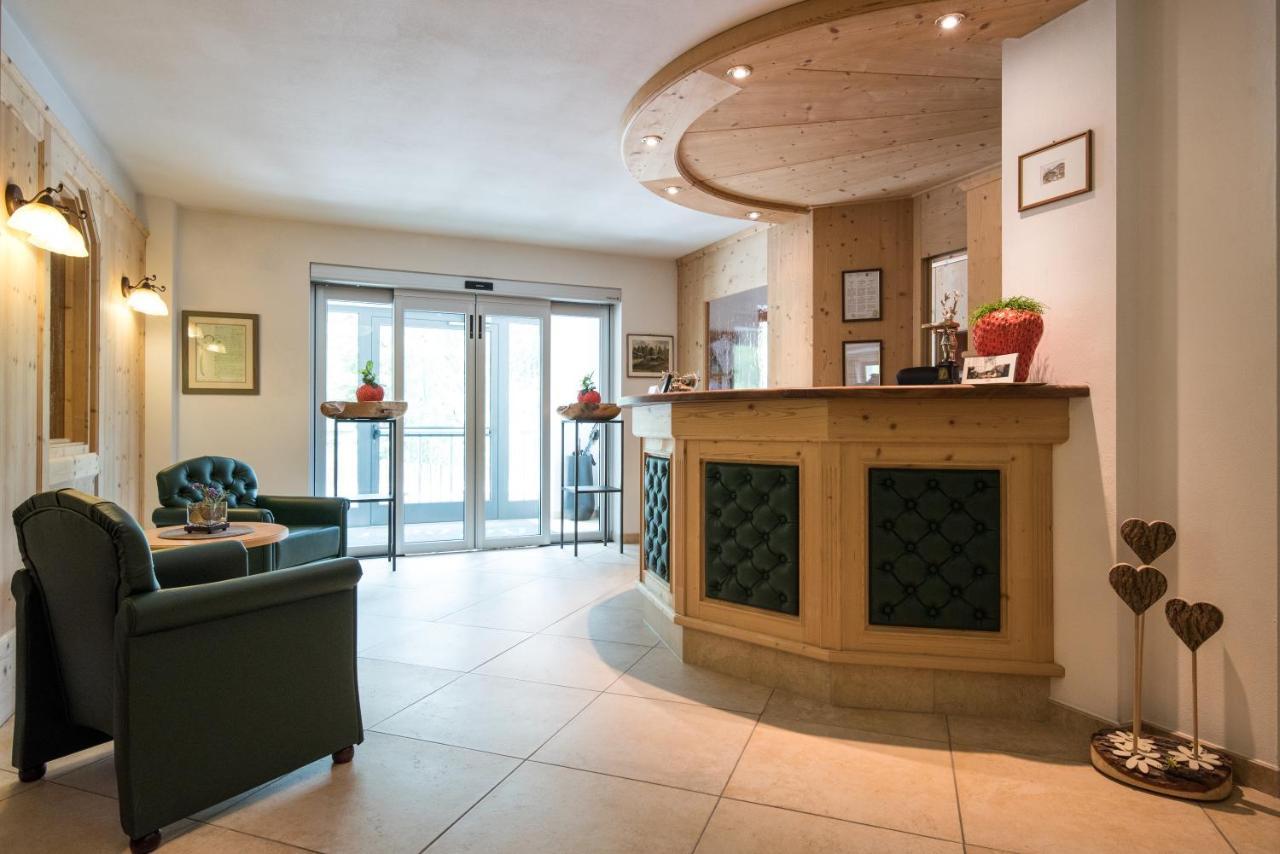 סלבה די ואל גרדנה Garni Hotel Bel Vert מראה חיצוני תמונה